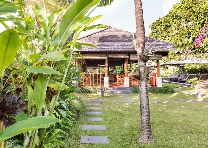 Spacious 4br Private Estate W-big Garden And Pool